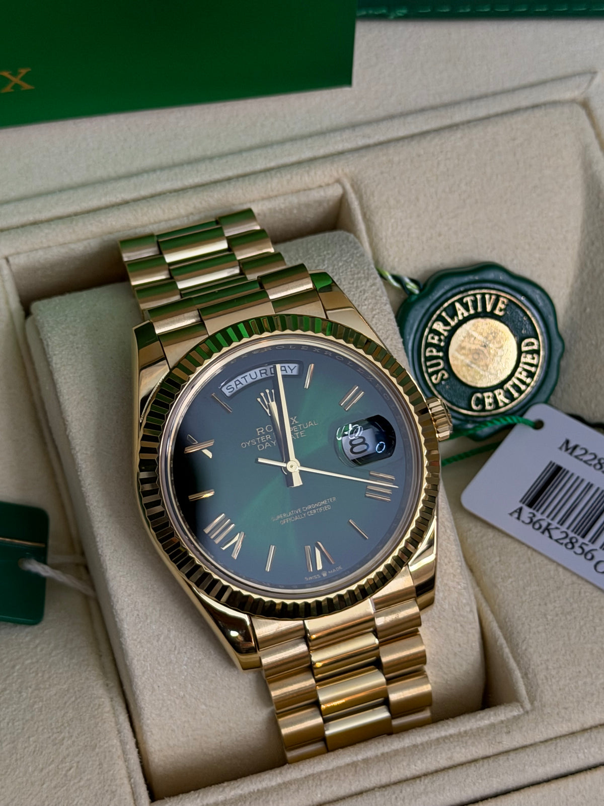 2026 228238 “Ombré Green” 40mm