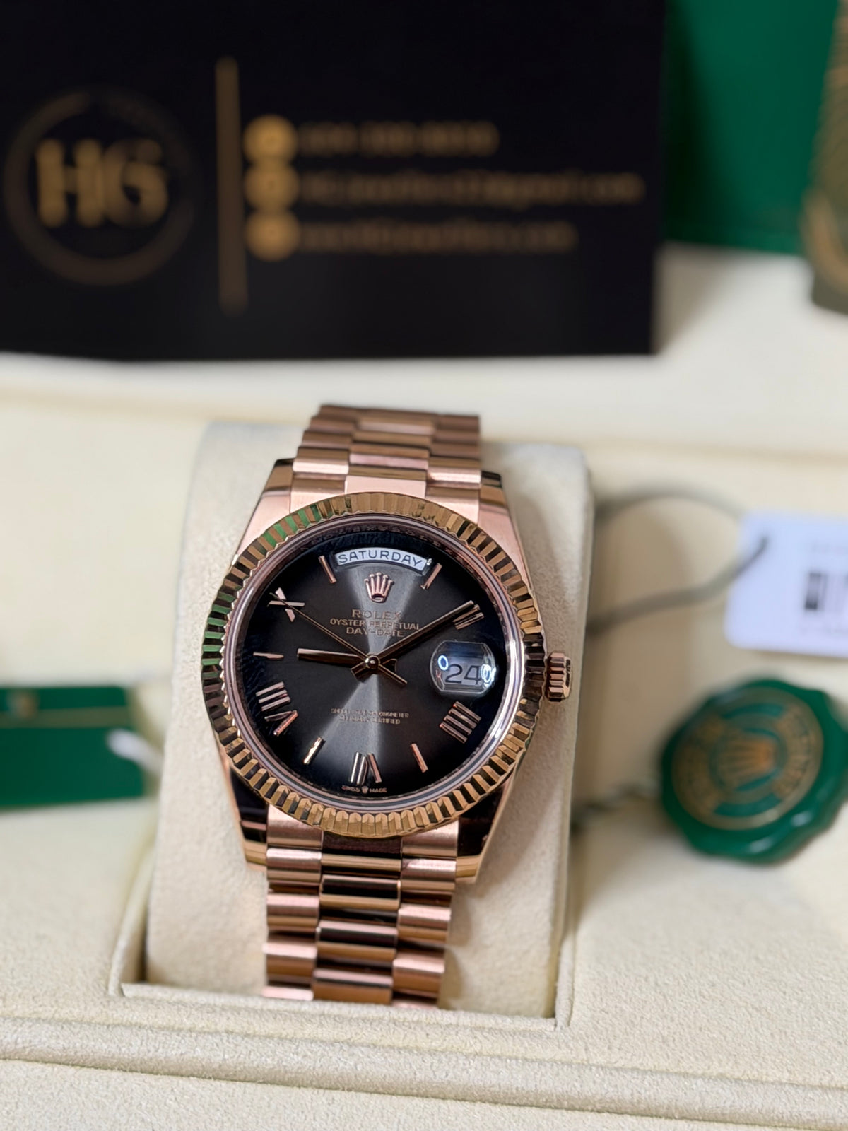 2026 228235 “Ombré Slate” 40mm