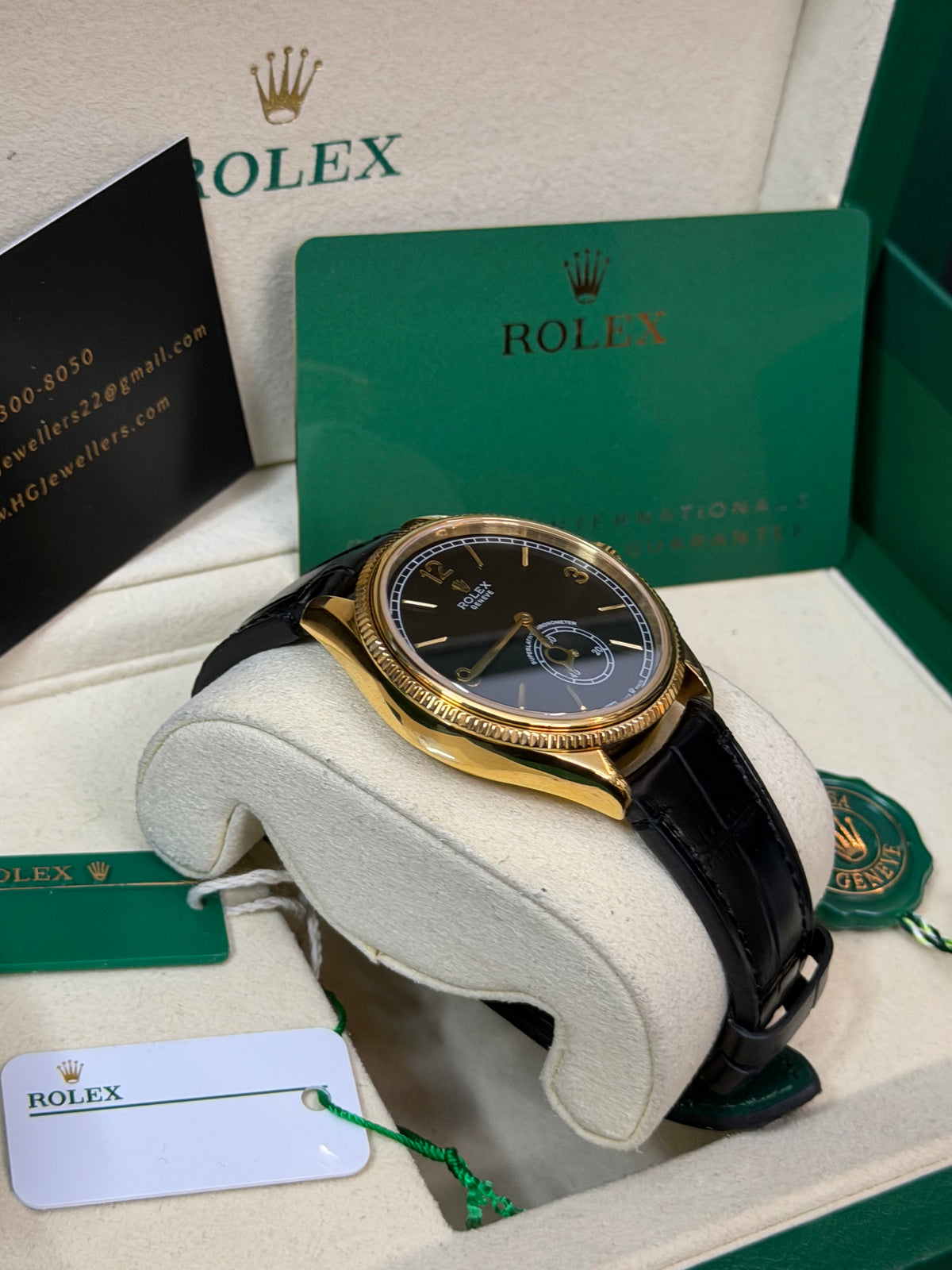 2025 5208 “Black” 39mm