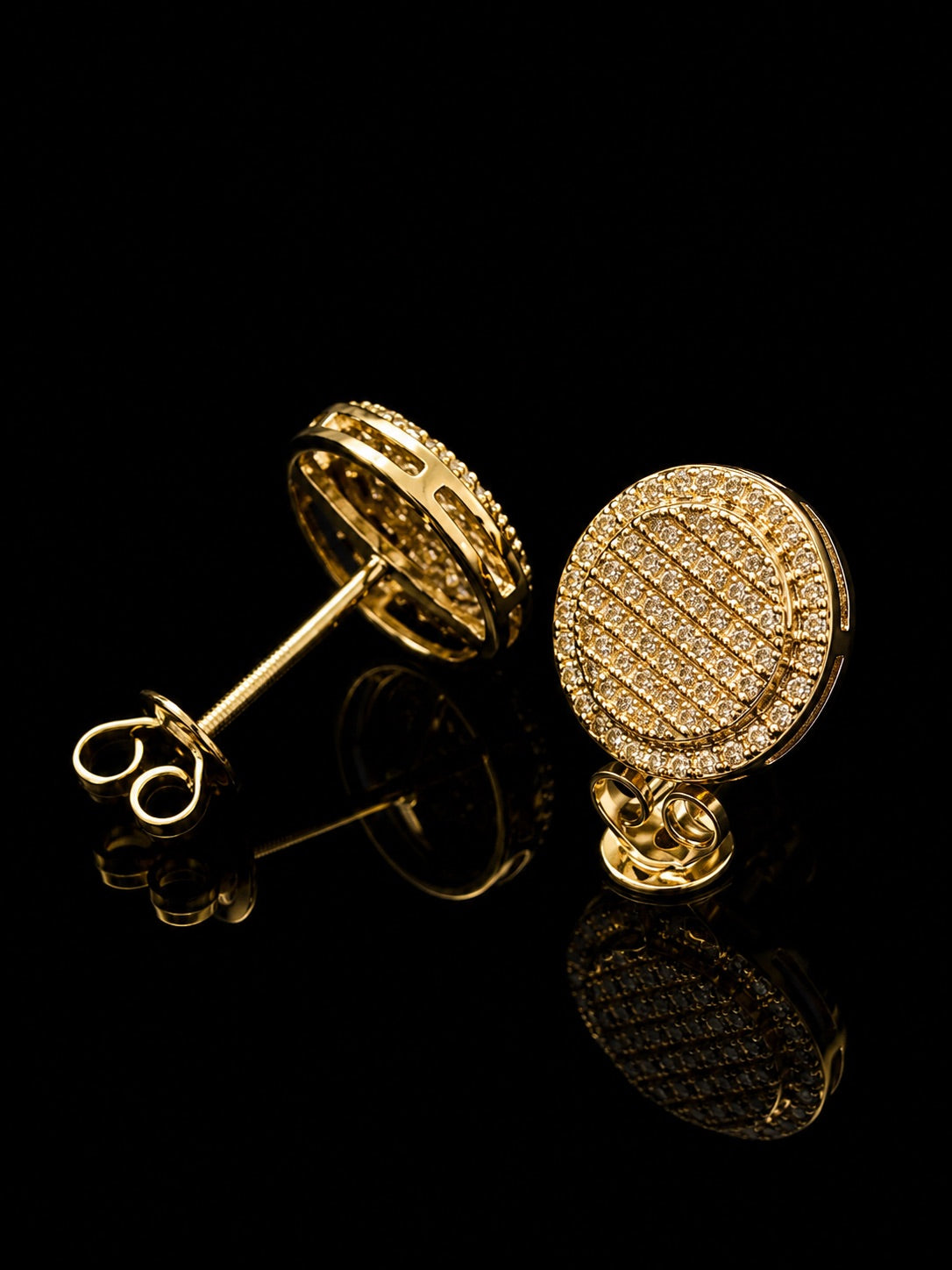 1.5ctw Flat top Pave set studs (twist on)