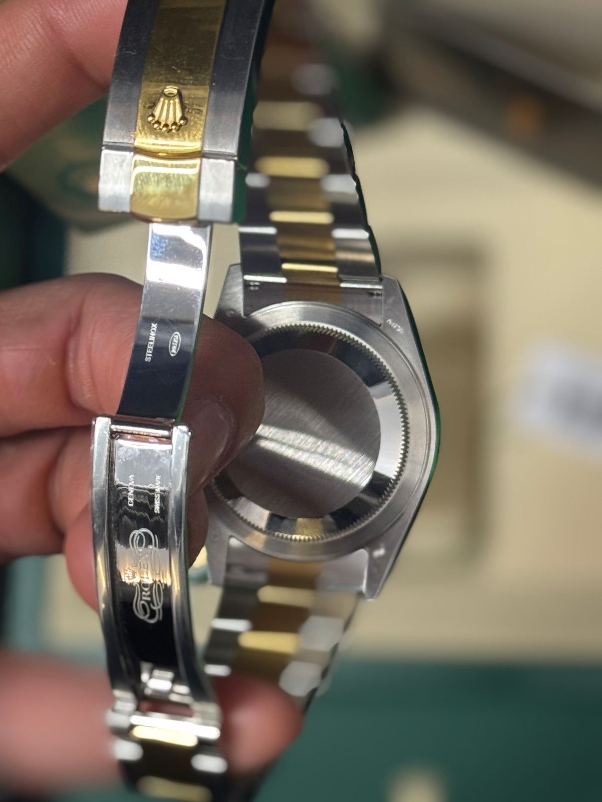 2026 336933 champagne 42mm