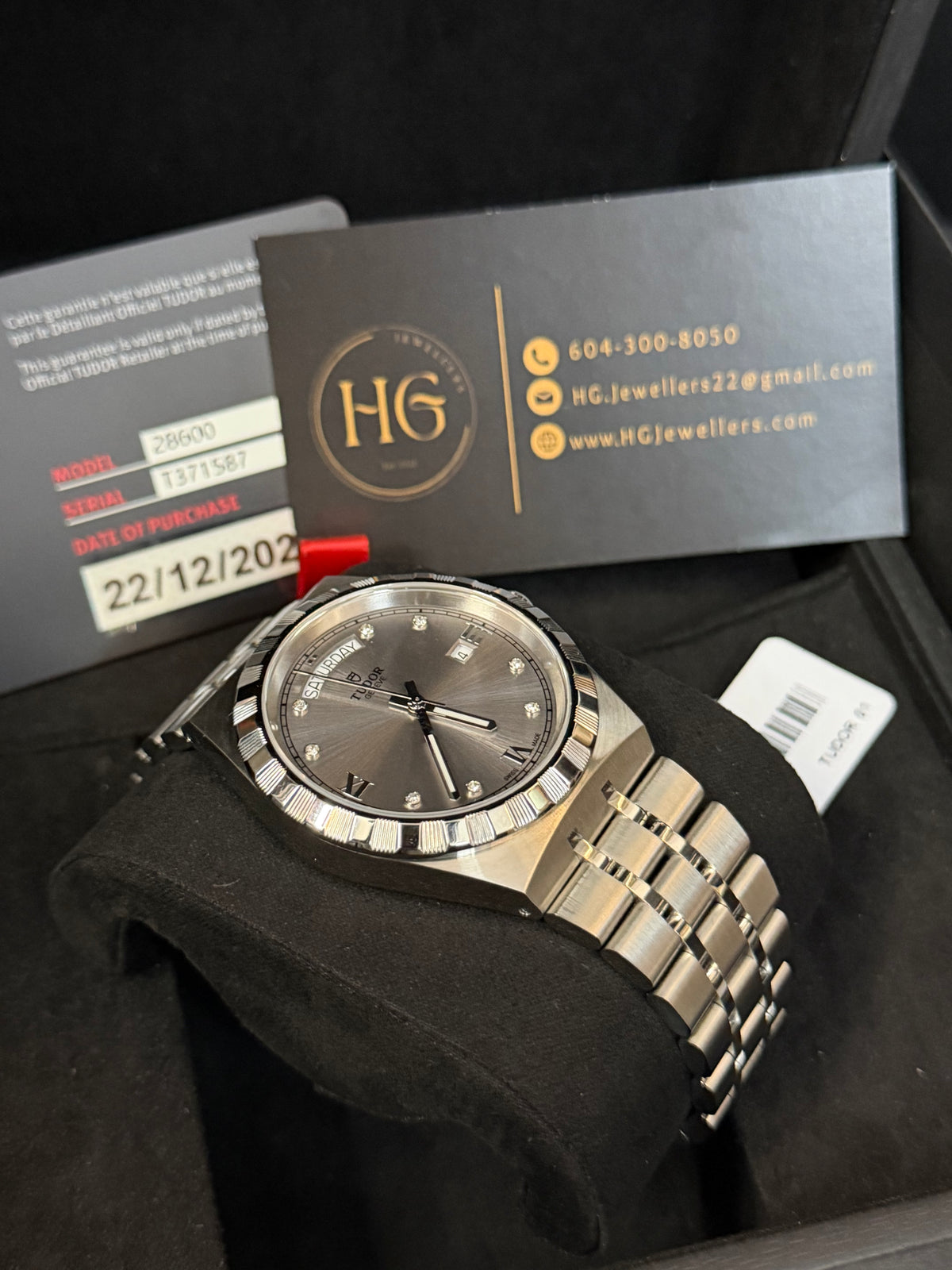 M28600 Royal “Silver Diamond Dot” 41mm