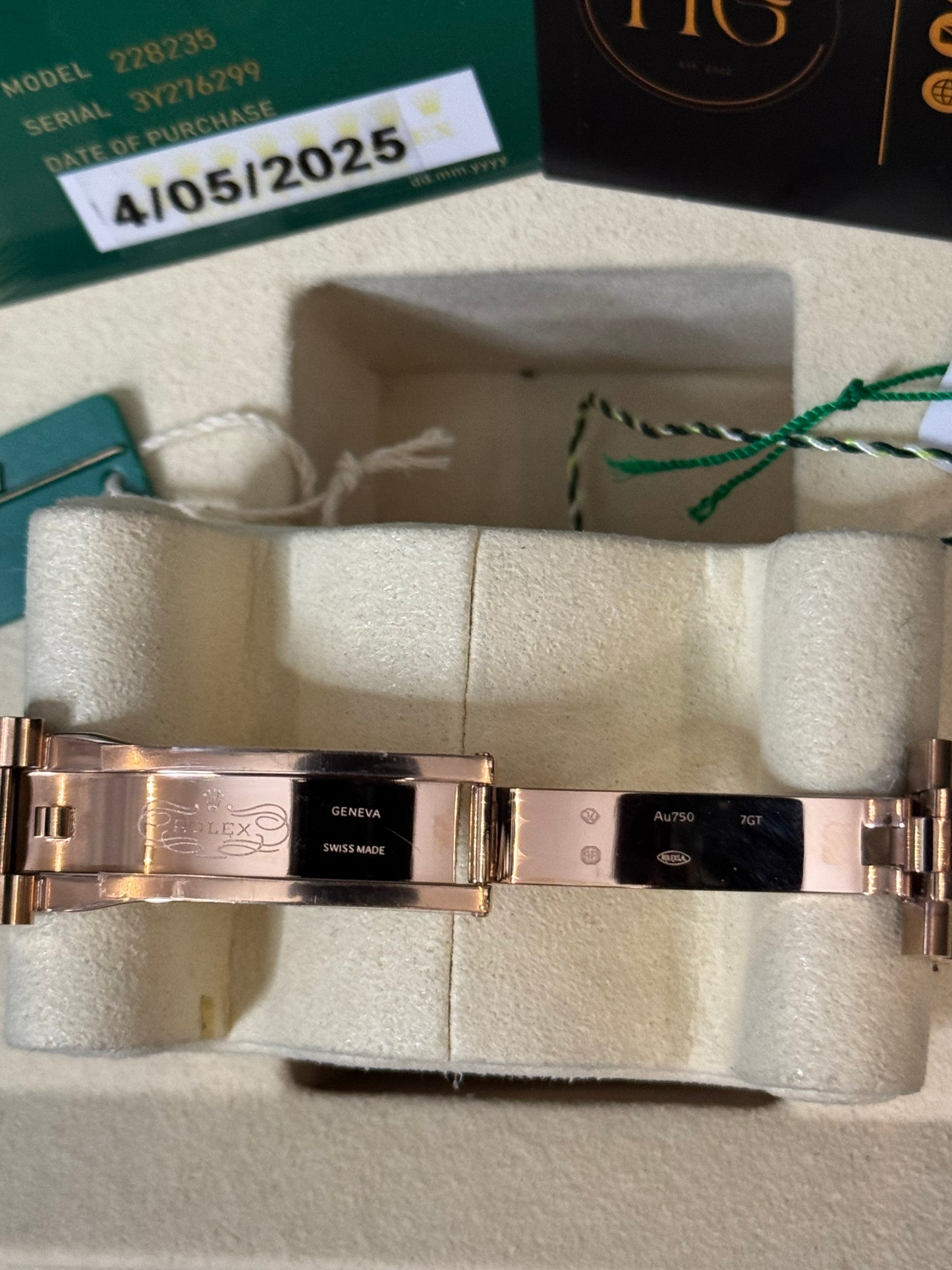2024 228235 “Ombré Slate” 40mm