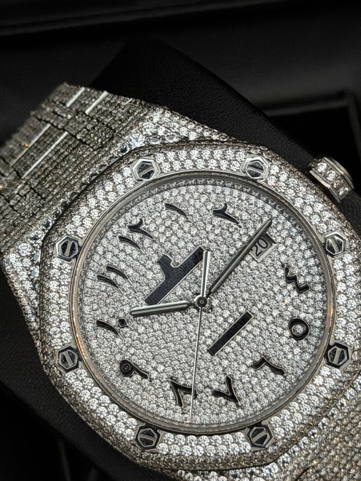 2018 15400ST “Honey comb setting” UAE dial 41mm