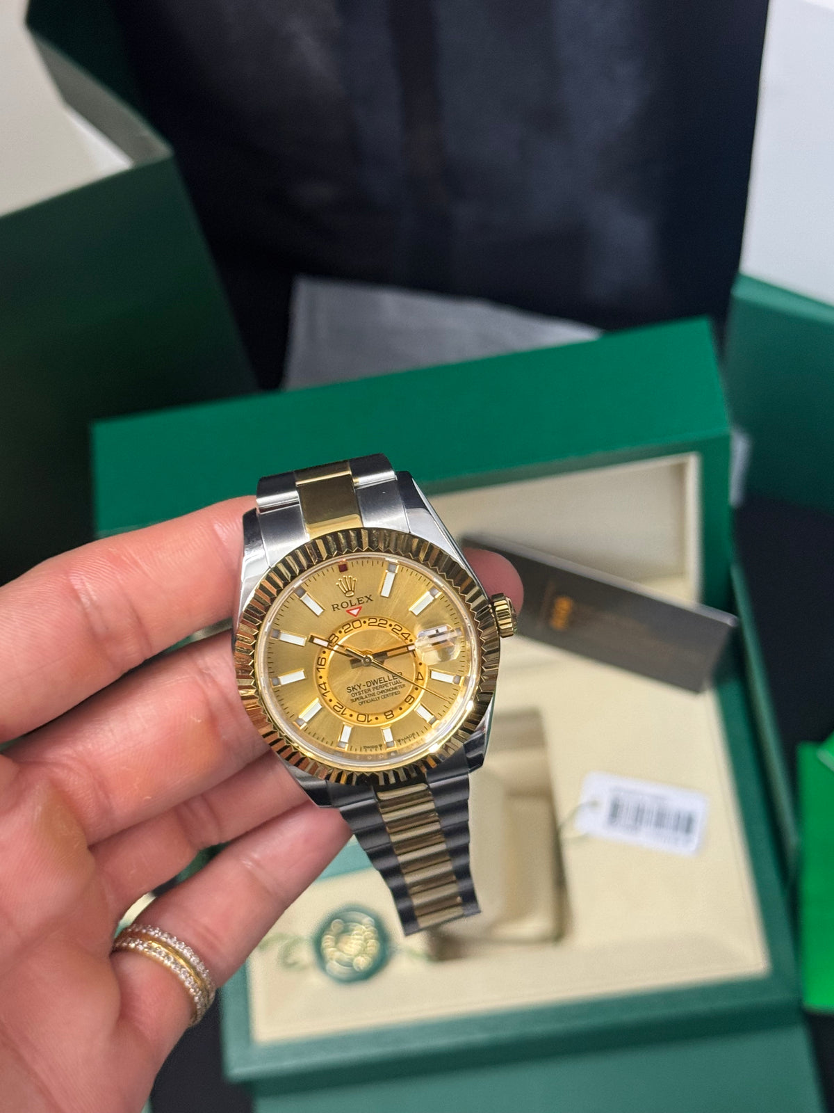 2026 336933 champagne 42mm