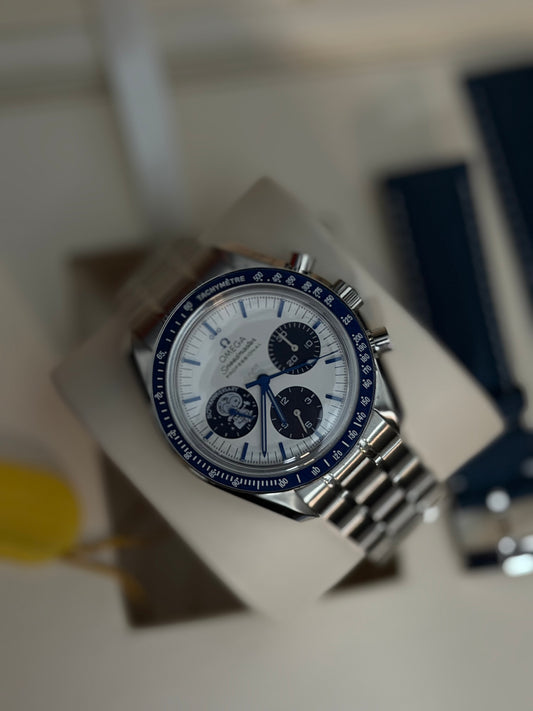 2025 32.42.50.02.001 Omega “Snoopy” 42mm