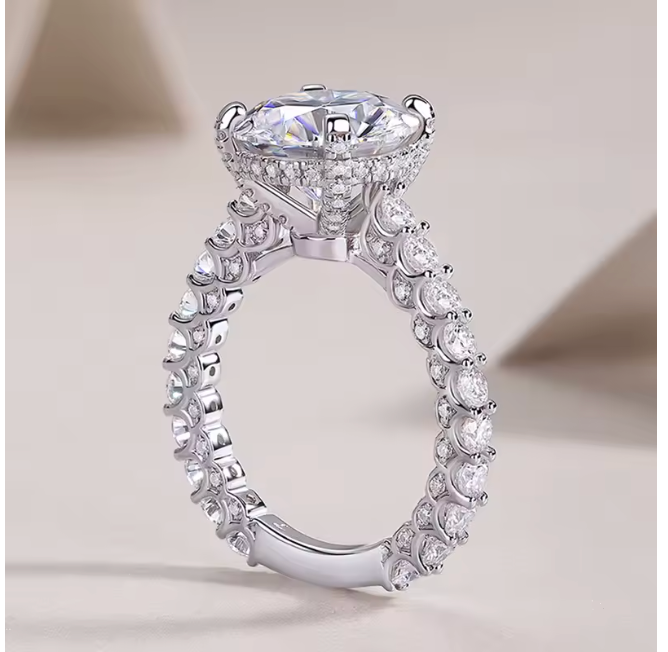 5CTW "The Glacier Throne" 3CT Solitary Round