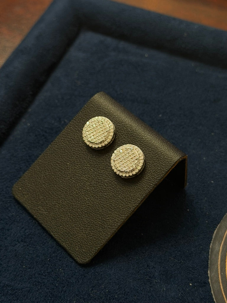 1.5ctw Flat top Pave set studs (twist on)