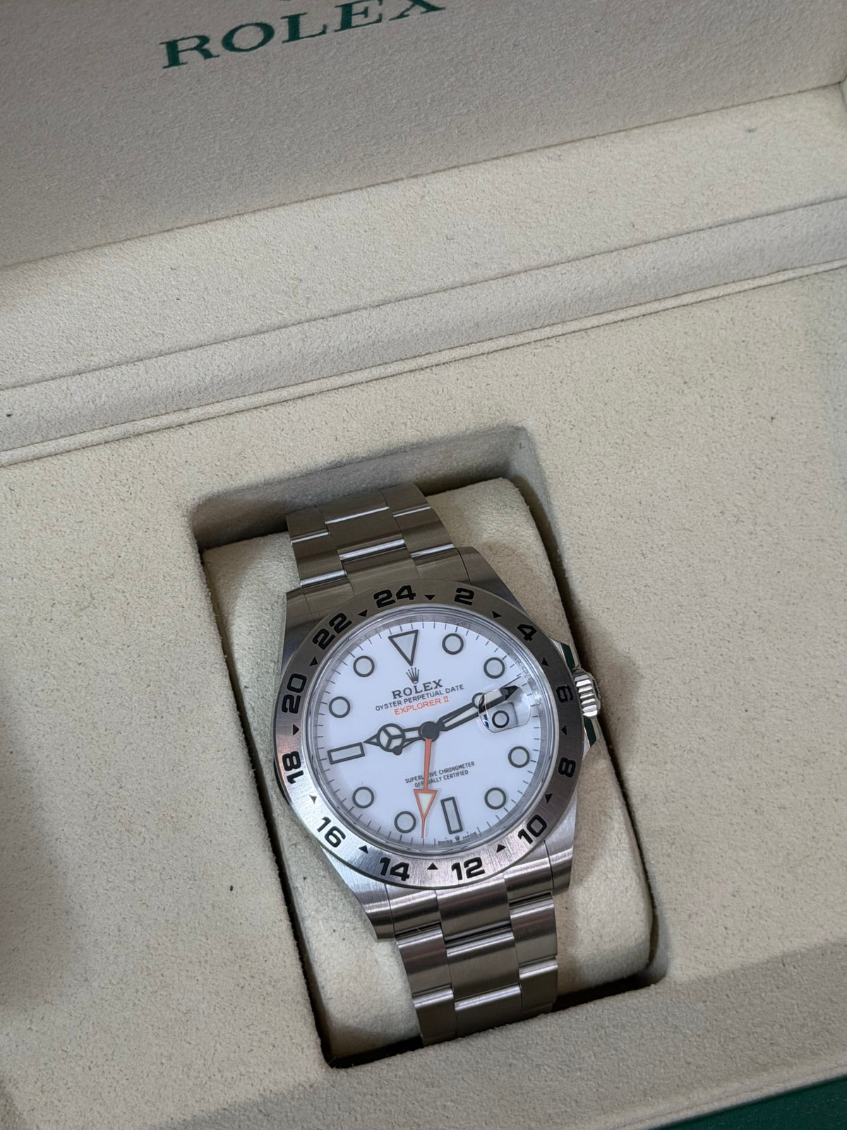 2026 226570 “Polar” 42mm