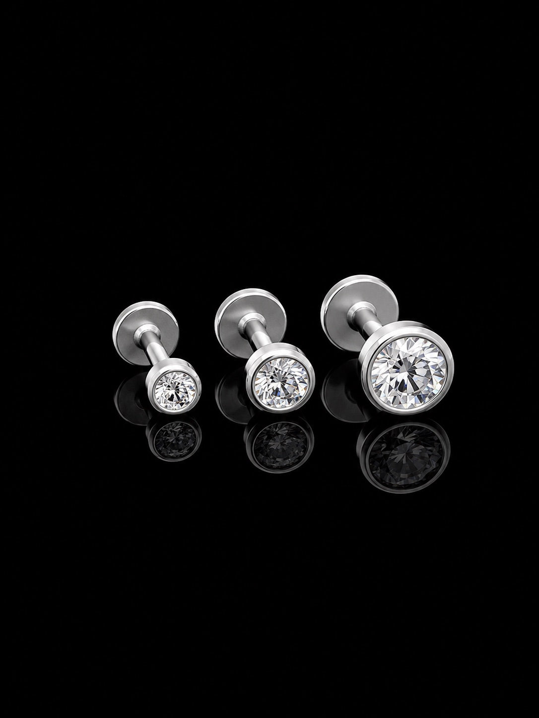 Solitary Round Twist on Nostril Stud