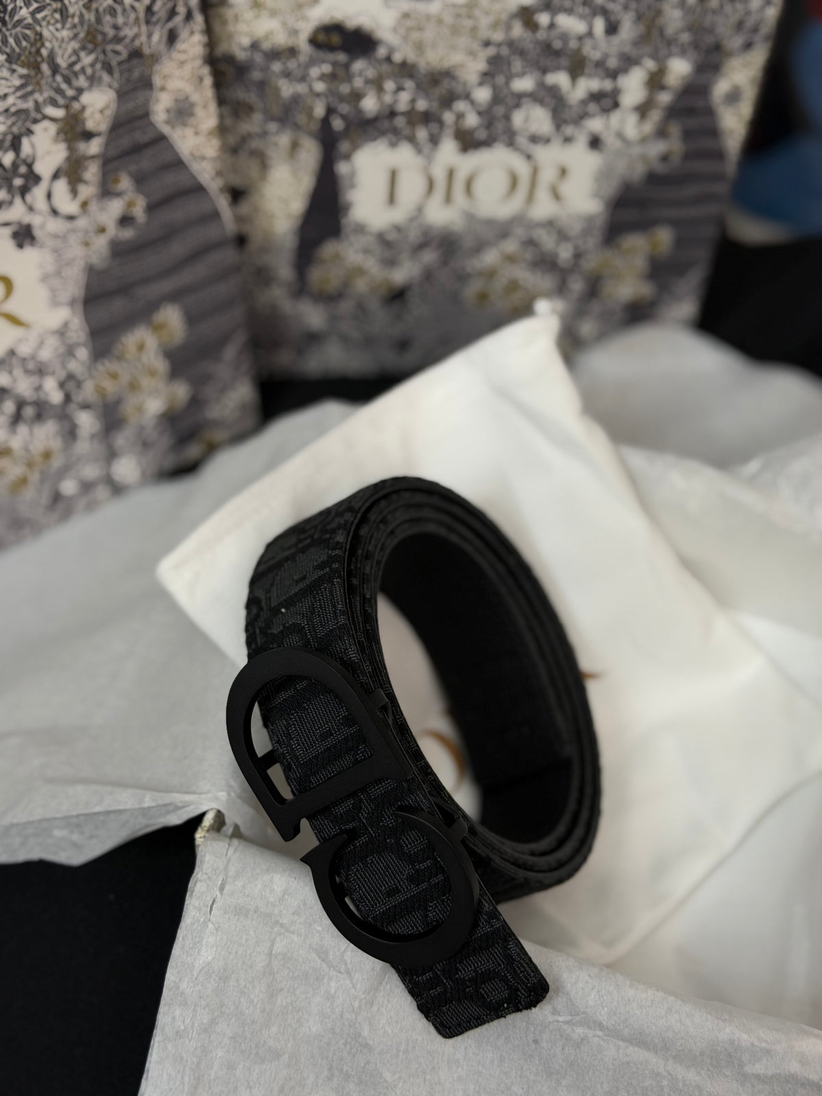 Oblique Jacquard Canvas Belt – Black on Black