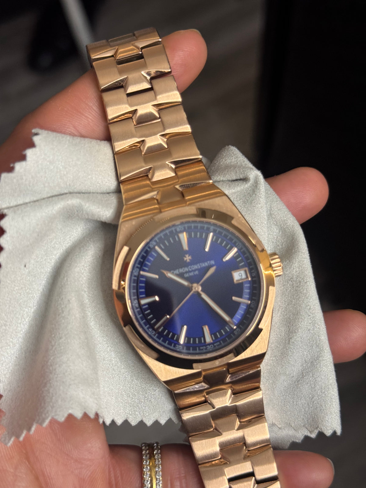 2025 4520v Pink Gold “Sunburst Blue” 41mm