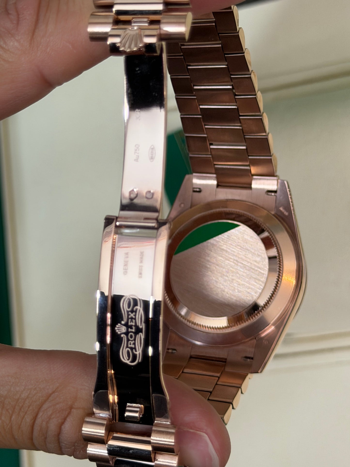 2026 228235 “Olive” 40mm