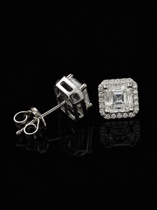 1.5CT Asscher cut solitary beveled cut With Hex Halo 2.0 CTW