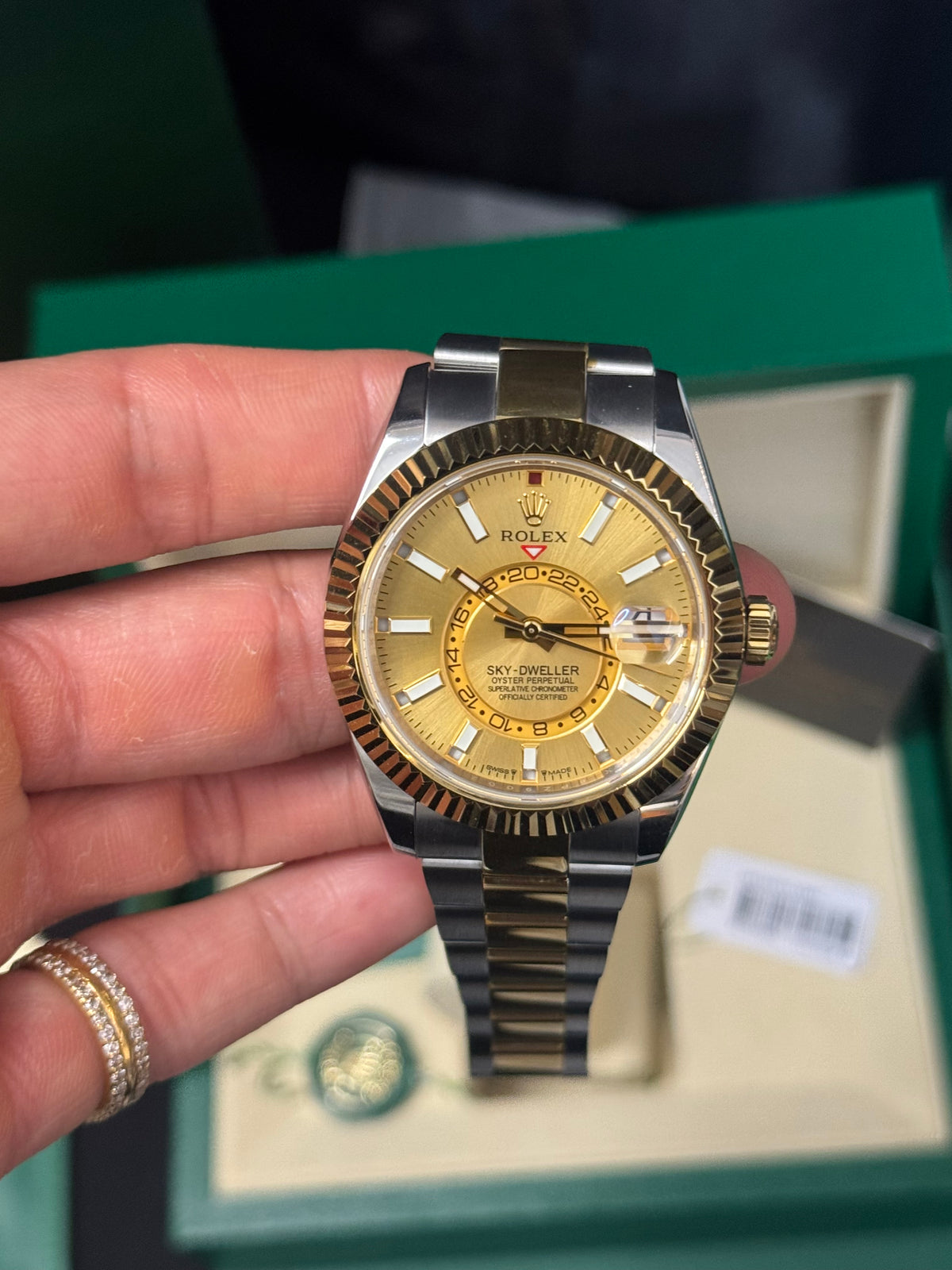 2026 336933 champagne 42mm