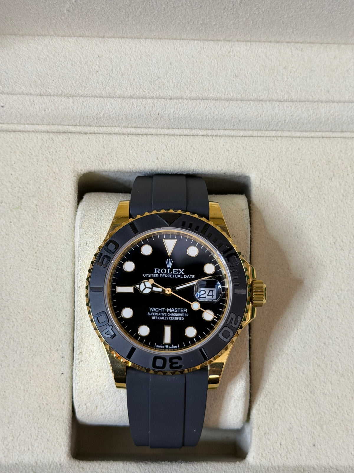 2026 226658 “Black” OysterFlex 42mm