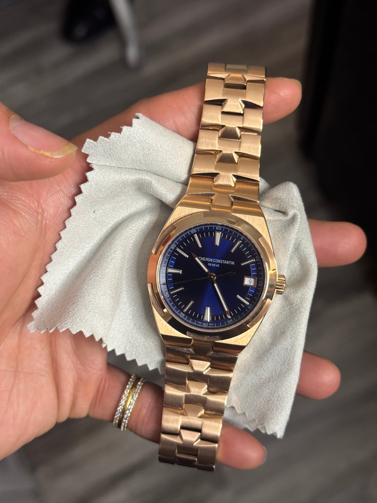 2025 4520v Pink Gold “Sunburst Blue” 41mm