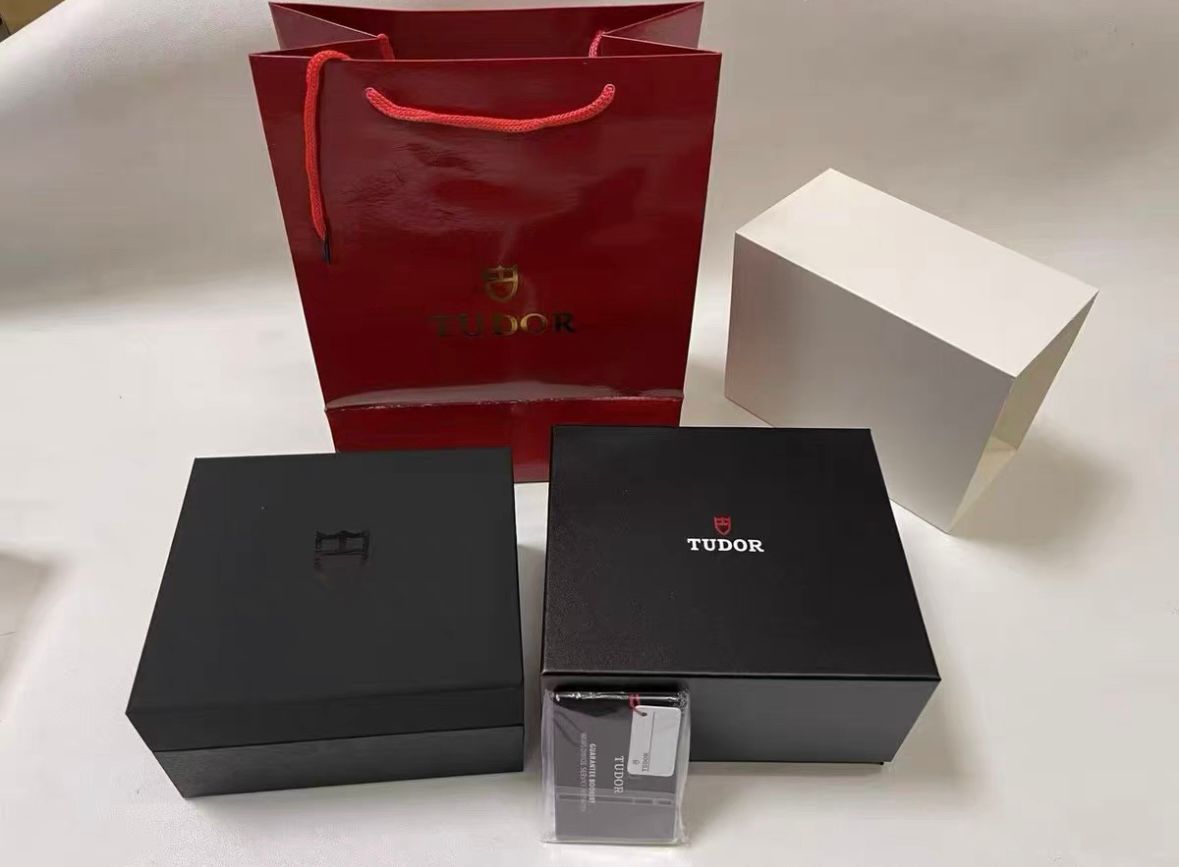 Service: Replacement watch Boxes