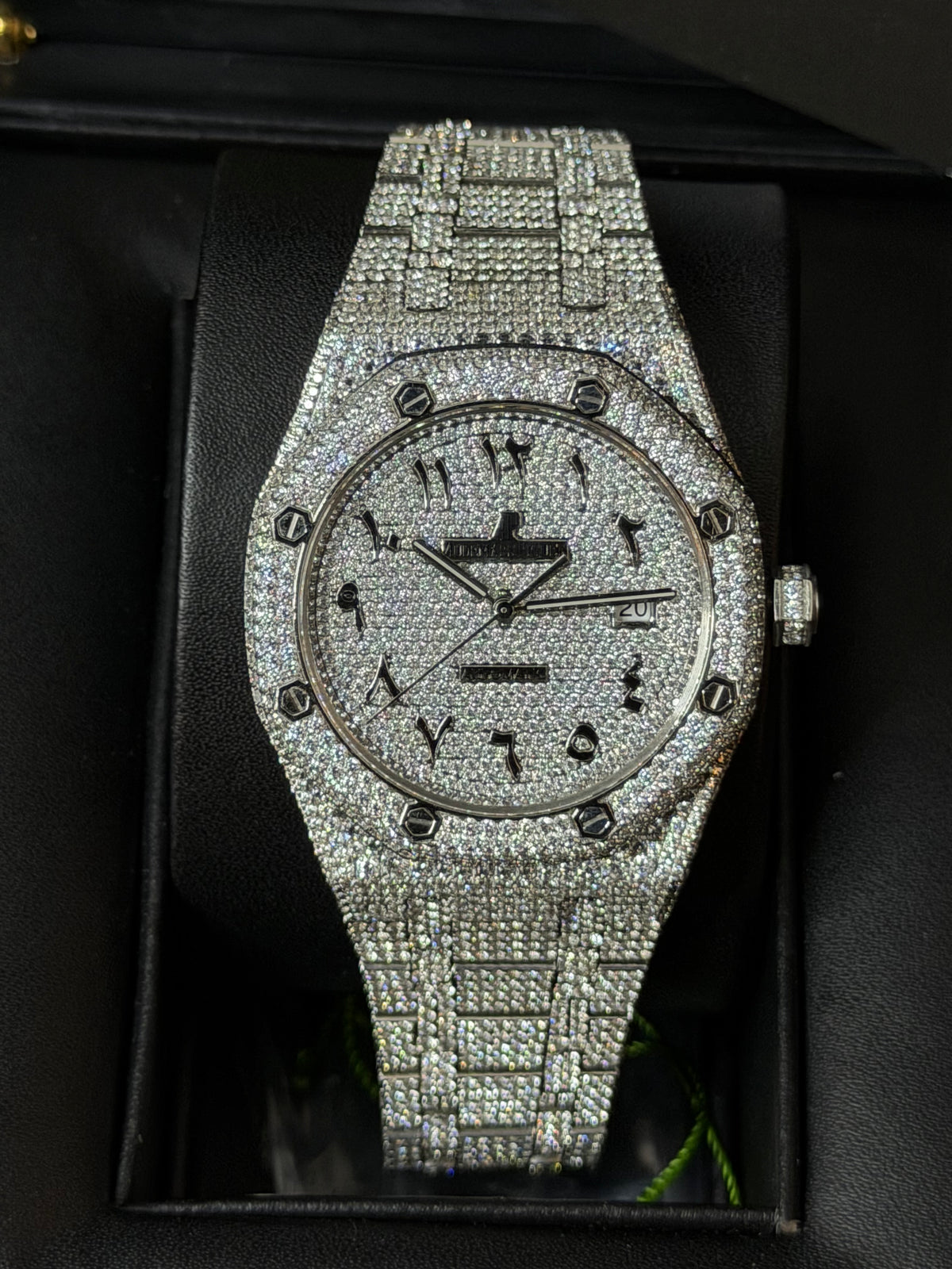 2018 15400ST “Honey comb setting” UAE dial 41mm