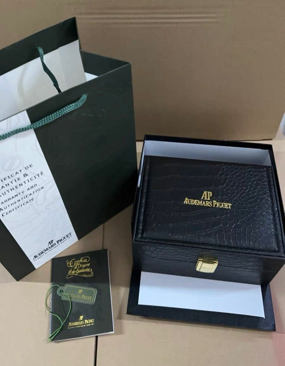 Service: Replacement watch Boxes