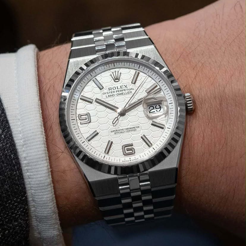 2025 127334 Landdweller “white” 40mm