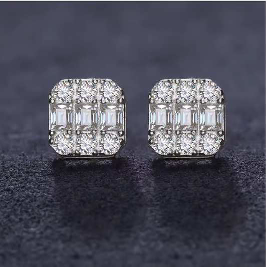 1.5CTW baguette and Round Solitary